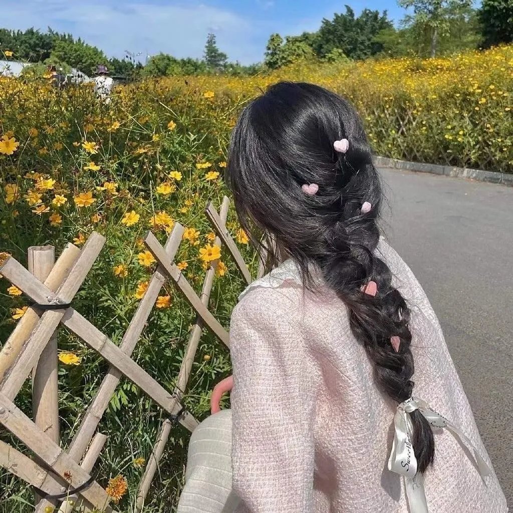 偷偷摸摸